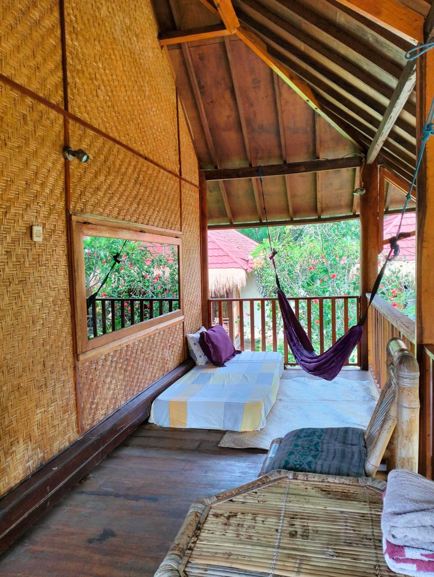 Tangga Bungalows Gili Air Bagian luar foto