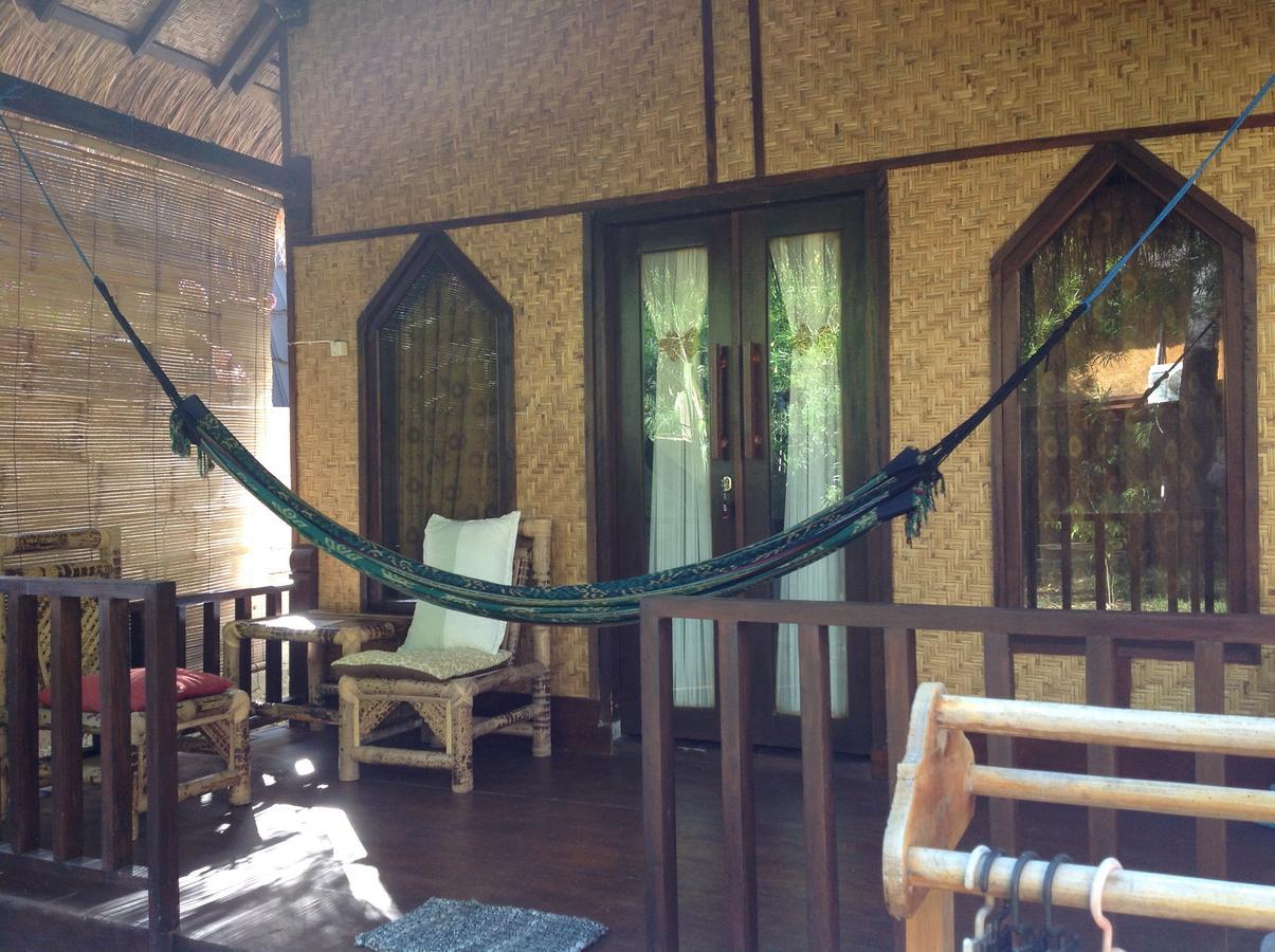 Tangga Bungalows Gili Air Bagian luar foto